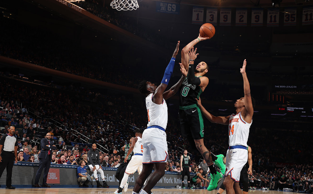 通过一系列 通过一系列