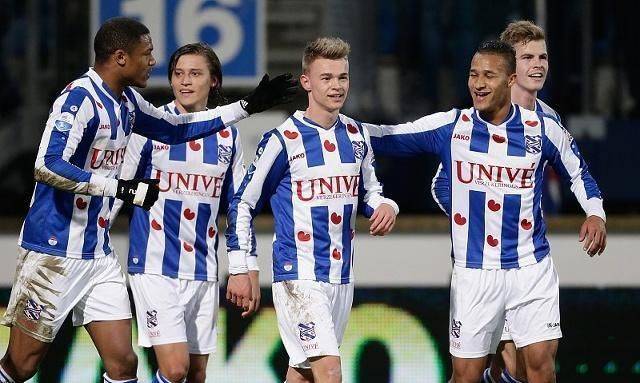 制他们在合 制他们在合