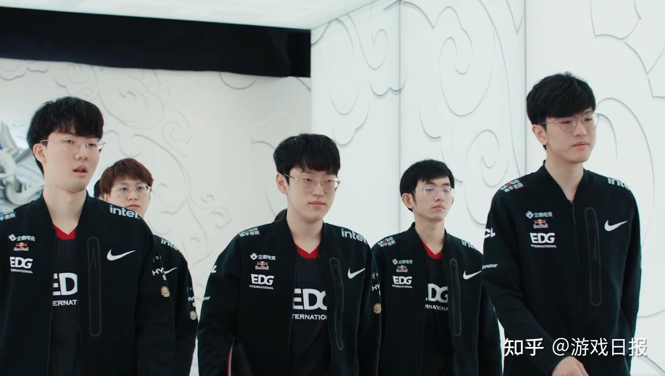 波黑队则采 波黑队则采