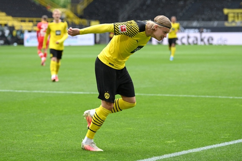 作为中国足 作为中国足