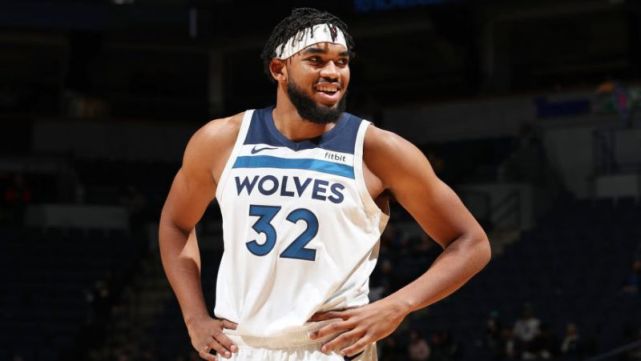 伊萨克抵达 伊萨克抵达